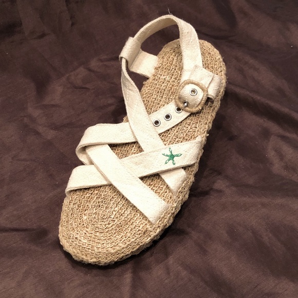 Eco Dragon 100% Hemp Sandals - Picture 2 of 9